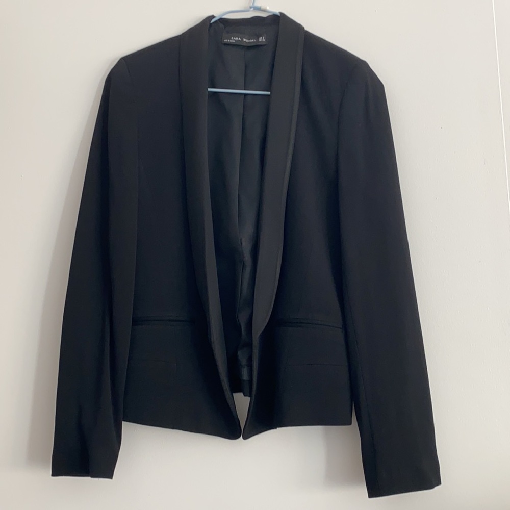 Zara Tuxedo Style Blazer
